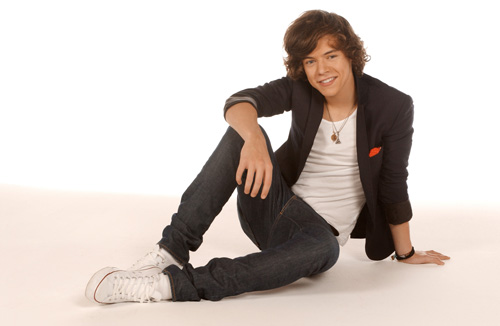 harry-styles-have-a-secret-girlfriend-cara-delevingne